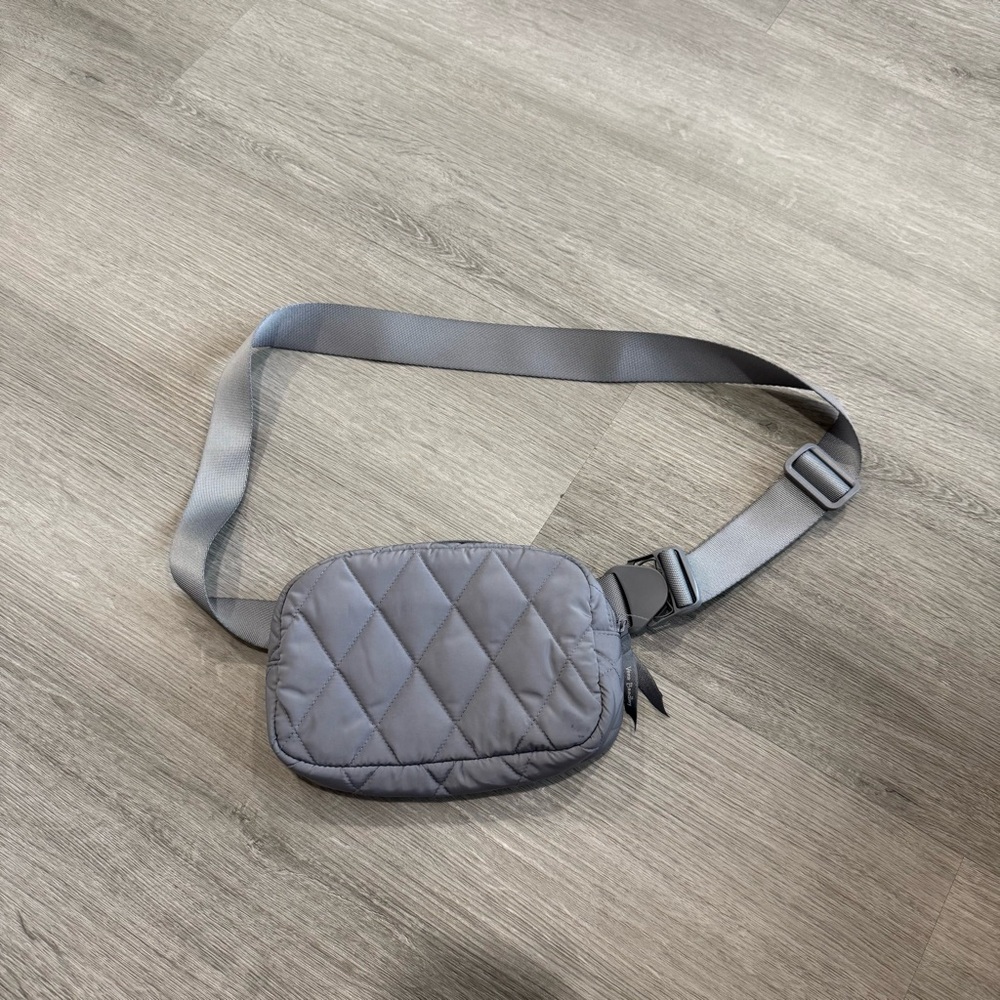 Vera Bradley Quilted Crossbody Bag in Gray